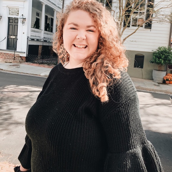 Meet your Posher, Abi! - Picture 1 of 4